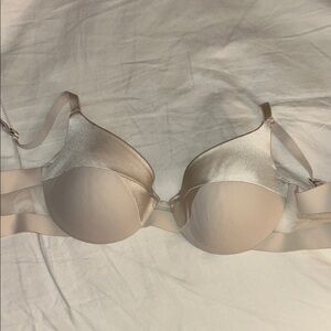 Elegant Cream Underwire Bra